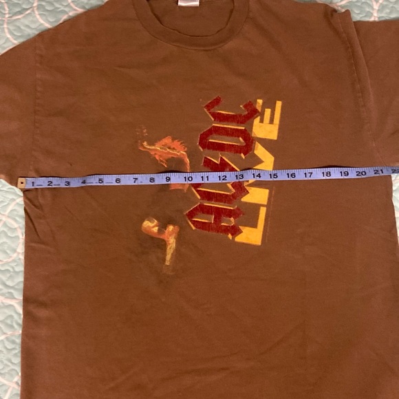 Vtg. 2005 AC/DC concert tee size large - Picture 4 of 14